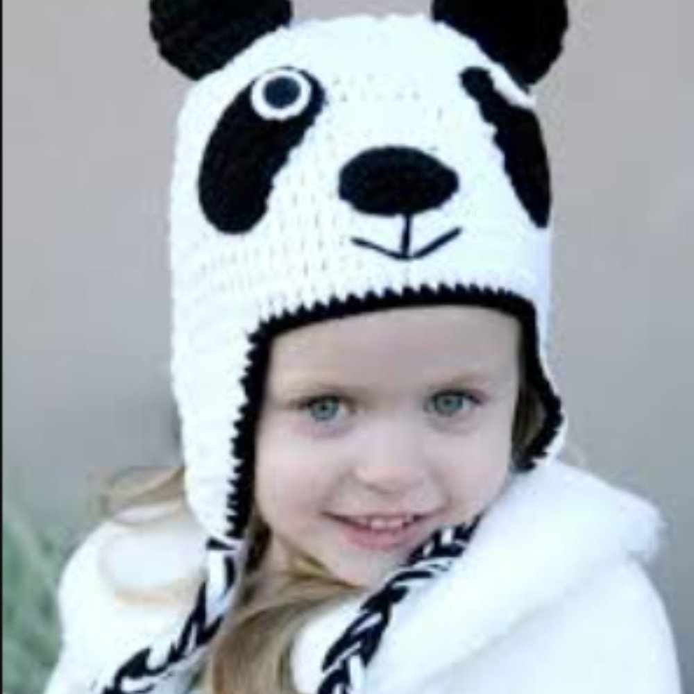 EUC The Daisy Baby (Boutique Brand) Panda Knit Hat